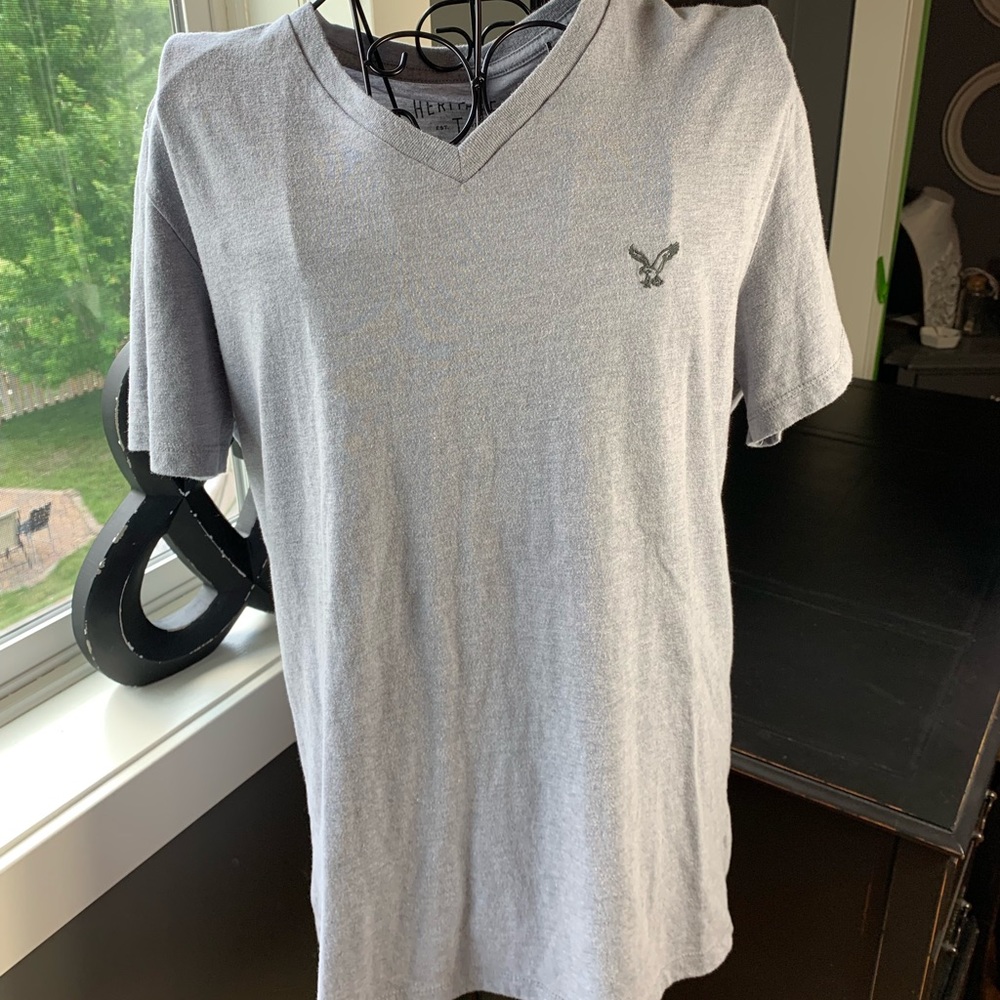 Men’s American eagle shirt size med